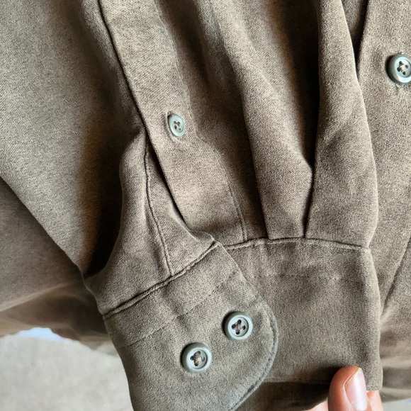 van heusen dress shirt Soft Suede Size XXL Brown 18-18 1/2 NWOT Button Up Pocket - Picture 4 of 13